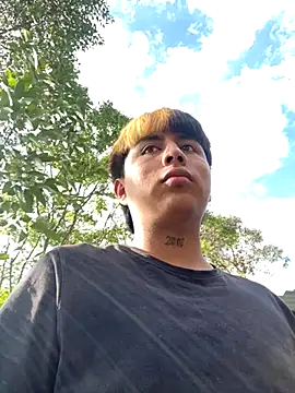 FlpGmz online show from October 2, 2025, 9:00 pm