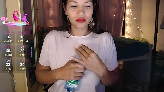 makennaa  online show from October 15, 2025, 10:15 am