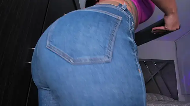 Snapshot of samaay07_ chatting on January 9, 2025, 2:01 am samaay07 online show from January 9, 2025, 2:01 am