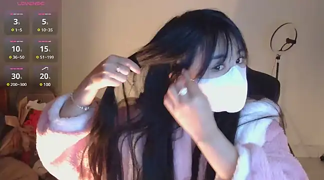 TimmyZi online show from December 18, 2024, 3:11 pm