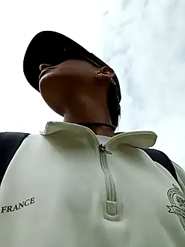 Cuervo maniaco online show from February 6, 2025, 3:52 pm