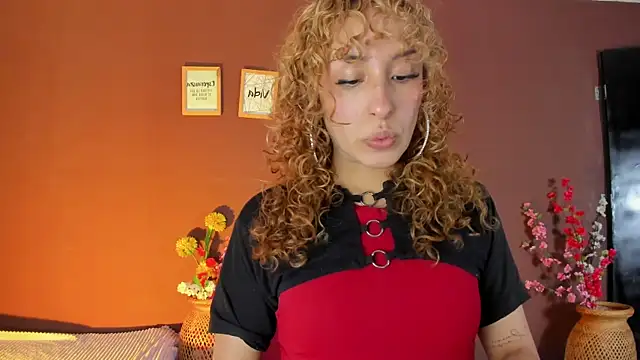 Snapshot of wini_fer chatting on November 25, 2025, 1:11 pm wini fer online show from November 25, 2025, 1:11 pm