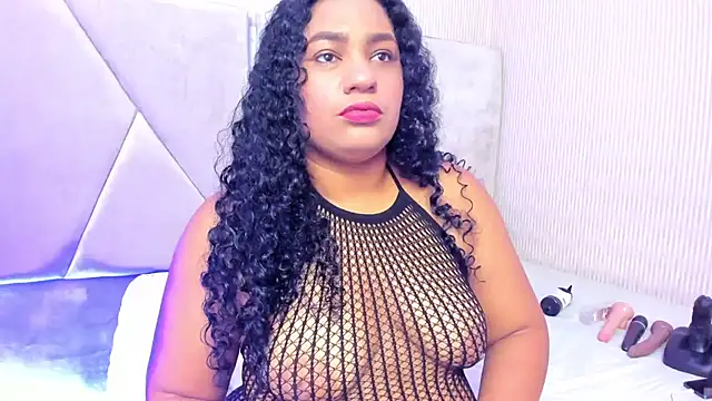 Annie-Wolf online show from March 1, 2025, 6:32 pm