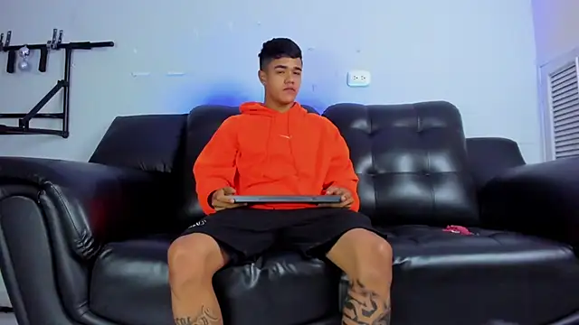 Rob saenz  online show from January 15, 2025, 12:58 pm