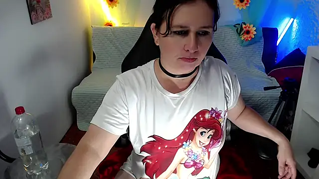 victoria jones online show from March 7, 2025, 6:54 pm