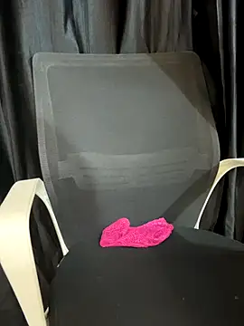 Diya Chopra online show from December 3, 2025, 4:20 am