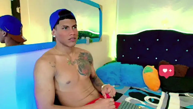 Damian latinxxx online show from February 2, 2025, 8:35 am