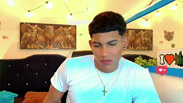 Damian latinxxx online show from February 7, 2025, 5:20 am