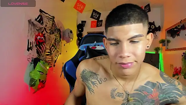 Damian latinxxx online show from October 8, 2025, 2:53 am