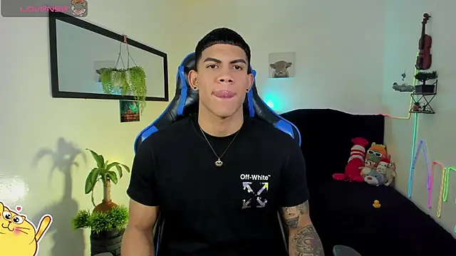 Damian latinxxx online show from February 26, 2026, 3:16 am