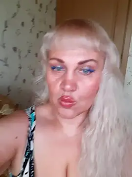 IsabellaBoni online show from October 30, 2025, 6:48 am