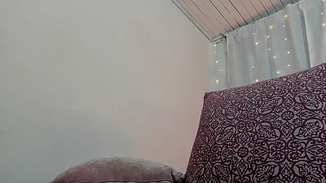 Zara dulce online show from January 24, 2025, 11:59 am