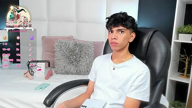 Santy carrington online show from December 27, 2024, 10:16 pm