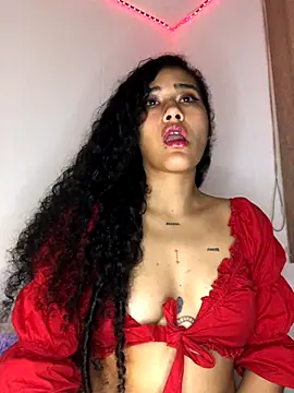 jaderossxx online show from December 8, 2024, 3:32 am