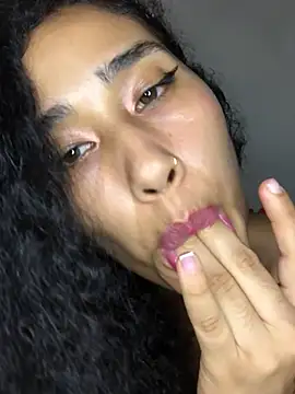 jaderossxx online show from March 7, 2025, 3:19 am