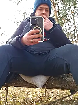 PupW0lfy online show from February 4, 2025, 11:27 am