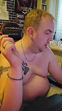 PupW0lfy online show from December 17, 2025, 9:48 am