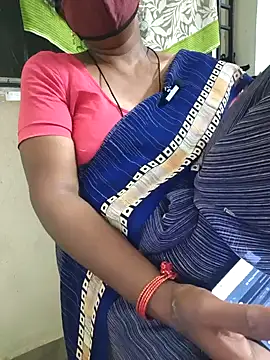 Snapshot of Tamil--Rani chatting on January 18, 2025, 7:58 pm Tamil--Rani online show from January 18, 2025, 7:58 pm