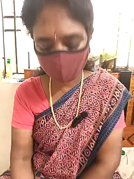 Snapshot of Tamil--Rani chatting on January 30, 2025, 12:06 pm Tamil--Rani online show from January 30, 2025, 12:06 pm