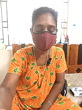 Snapshot of Tamil--Rani chatting on February 1, 2025, 2:47 am Tamil--Rani online show from February 1, 2025, 2:47 am