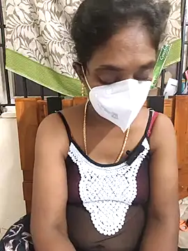 Snapshot of Tamil--Rani chatting on February 1, 2025, 12:58 pm Tamil--Rani online show from February 1, 2025, 12:58 pm