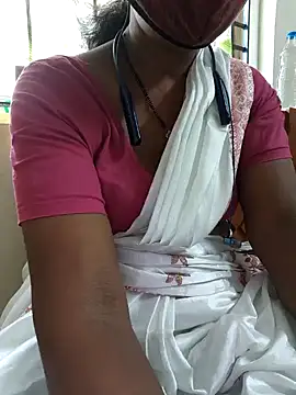 Snapshot of Tamil--Rani chatting on February 16, 2025, 11:27 am Tamil--Rani online show from February 16, 2025, 11:27 am