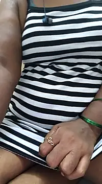 Snapshot of Tamil--Rani chatting on February 23, 2025, 12:59 pm Tamil--Rani online show from February 23, 2025, 12:59 pm