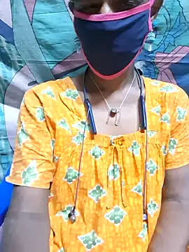 Snapshot of Tamil--Rani chatting on October 31, 2025, 1:34 pm Tamil--Rani online show from October 31, 2025, 1:34 pm