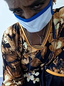 Snapshot of Tamil--Rani chatting on December 2, 2025, 2:12 pm Tamil--Rani online show from December 2, 2025, 2:12 pm