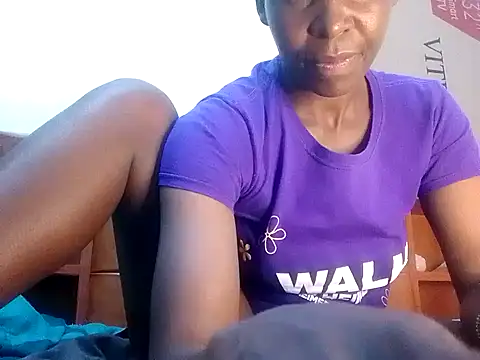 Claris2 online show from November 23, 2025, 6:19 pm