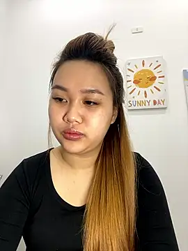 Odette68 online show from January 12, 2026, 12:27 am