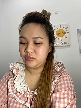 Odette68 online show from January 12, 2026, 12:32 pm