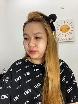 Odette68 online show from March 1, 2026, 12:01 am