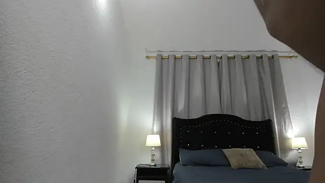 Snapshot of Debora_brown chatting on February 7, 2025, 11:03 pm Debora brown online show from February 7, 2025, 11:03 pm