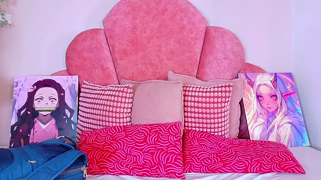 AmbarHills 1 online show from April 12, 2026, 11:37 am