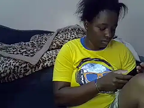 Snapshot of sweet_gal01 chatting on December 19, 2024, 9:28 pm sweet gal01 online show from December 19, 2024, 9:28 pm