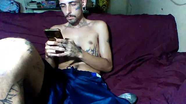 sellvageria online show from December 2, 2025, 8:48 pm