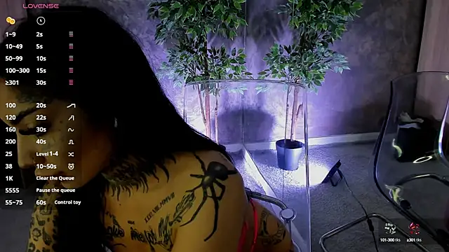 Snapshot of CreamyInkky_ chatting on September 20, 2025, 9:43 am CreamyInkky  online show from September 20, 2025, 9:43 am