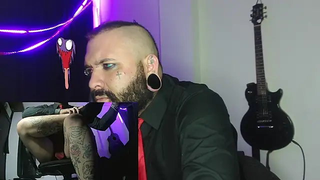 Snapshot of darkclothes chatting on January 1, 2025, 6:37 am darkclothes online show from January 1, 2025, 6:37 am