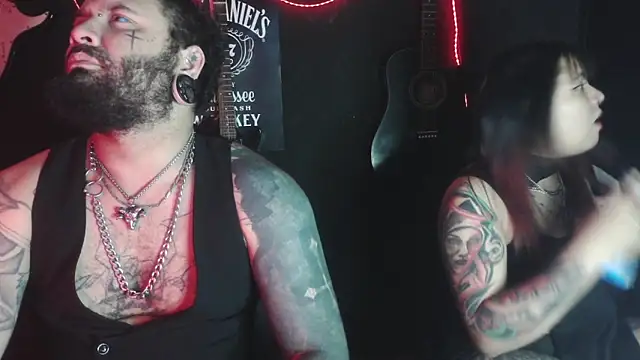 Snapshot of darkclothes chatting on September 25, 2025, 2:59 am darkclothes online show from September 25, 2025, 2:59 am