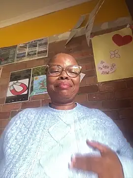 Nomthie online show from March 21, 2026, 8:19 am