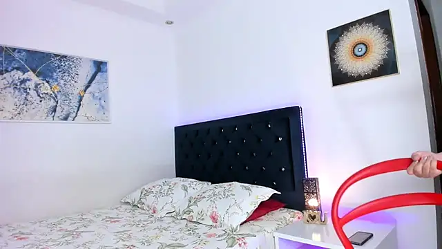 MissMaria online show from January 28, 2025, 3:04 am