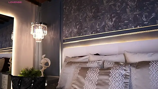 AylinMillerxs online show from January 6, 2026, 8:01 pm