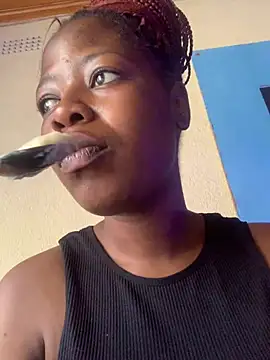 amarrabrown2024 online show from January 13, 2026, 7:35 am