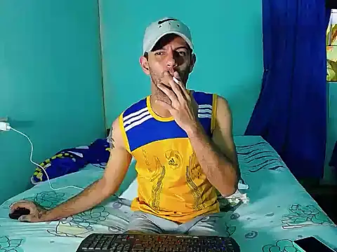 dirty boy horny online show from January 14, 2026, 10:25 pm