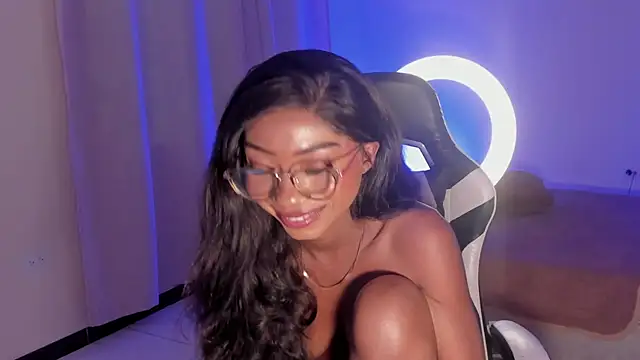 Snapshot of SavannahWildee chatting on February 9, 2025, 3:11 am SavannahWildee online show from February 9, 2025, 3:11 am