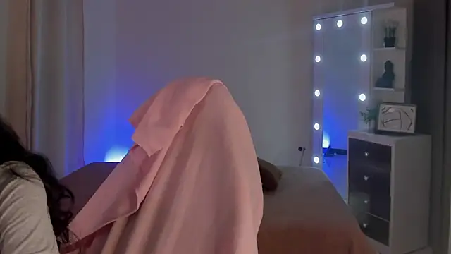 Snapshot of SavannahWildee chatting on February 25, 2025, 12:03 pm SavannahWildee online show from February 25, 2025, 12:03 pm