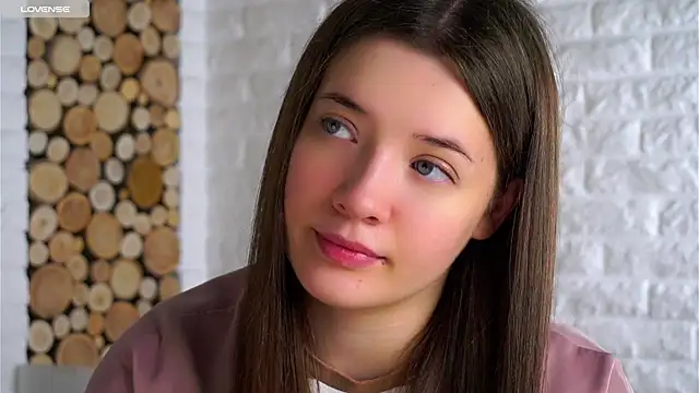 LowOncoming online show from November 9, 2025, 2:10 am