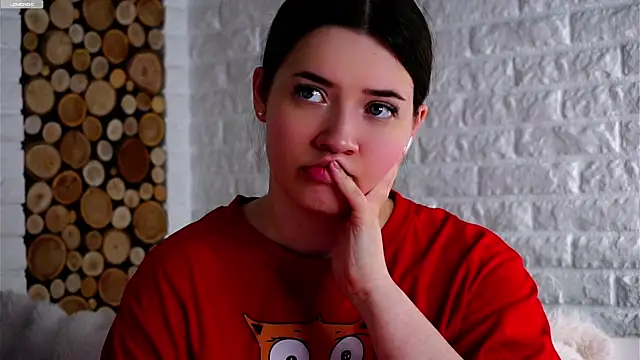 LowOncoming online show from April 7, 2026, 3:29 am