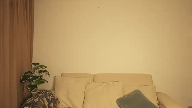 ValerieHill online show from February 11, 2025, 11:33 pm